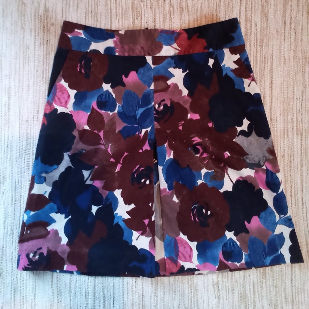 EXPRESS ~ FLORAL SKIRT ~ SIZE 6